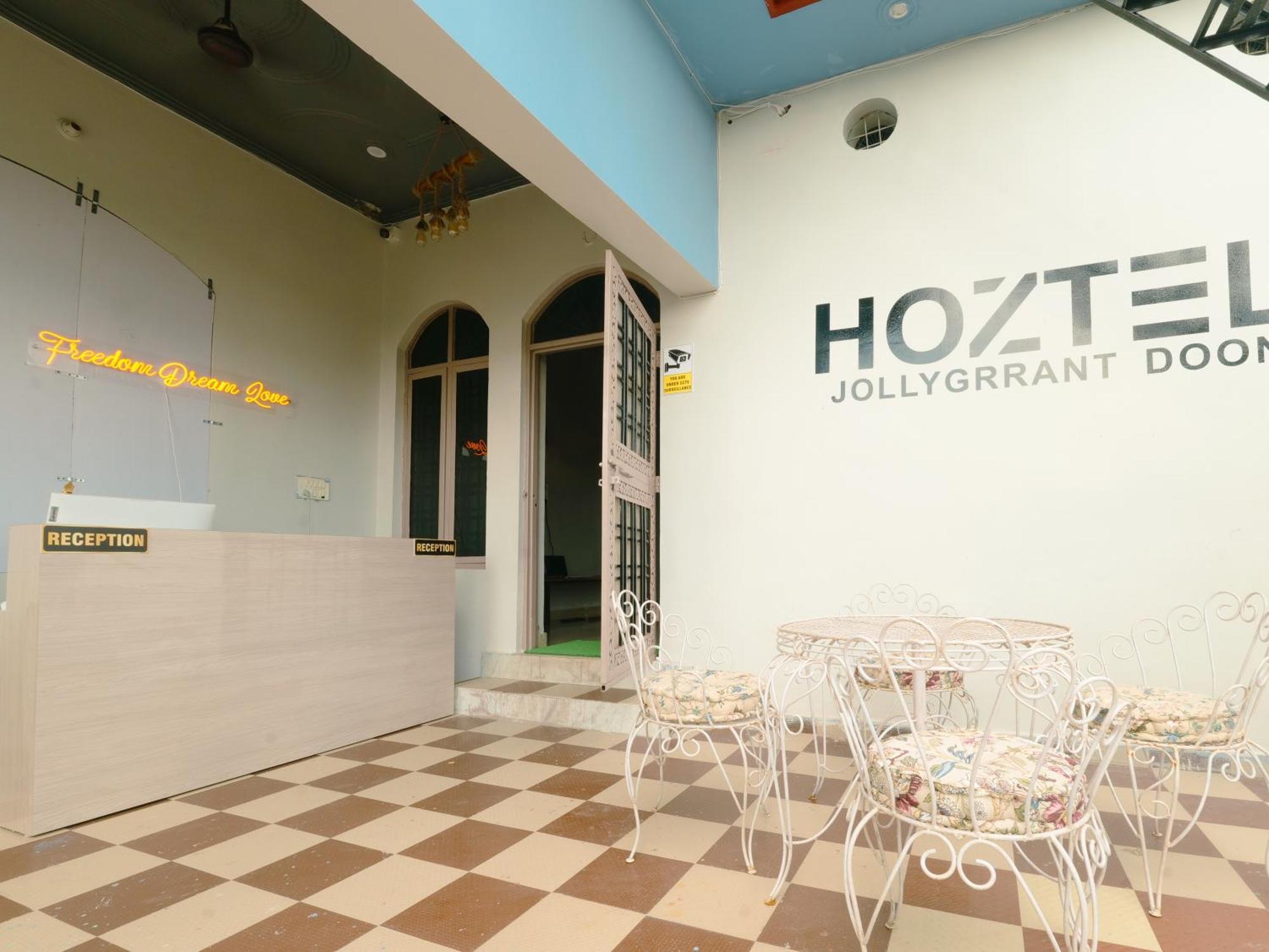 Hoztel Jollygrrant Doon Hostel Rāni Pokhri Exterior foto