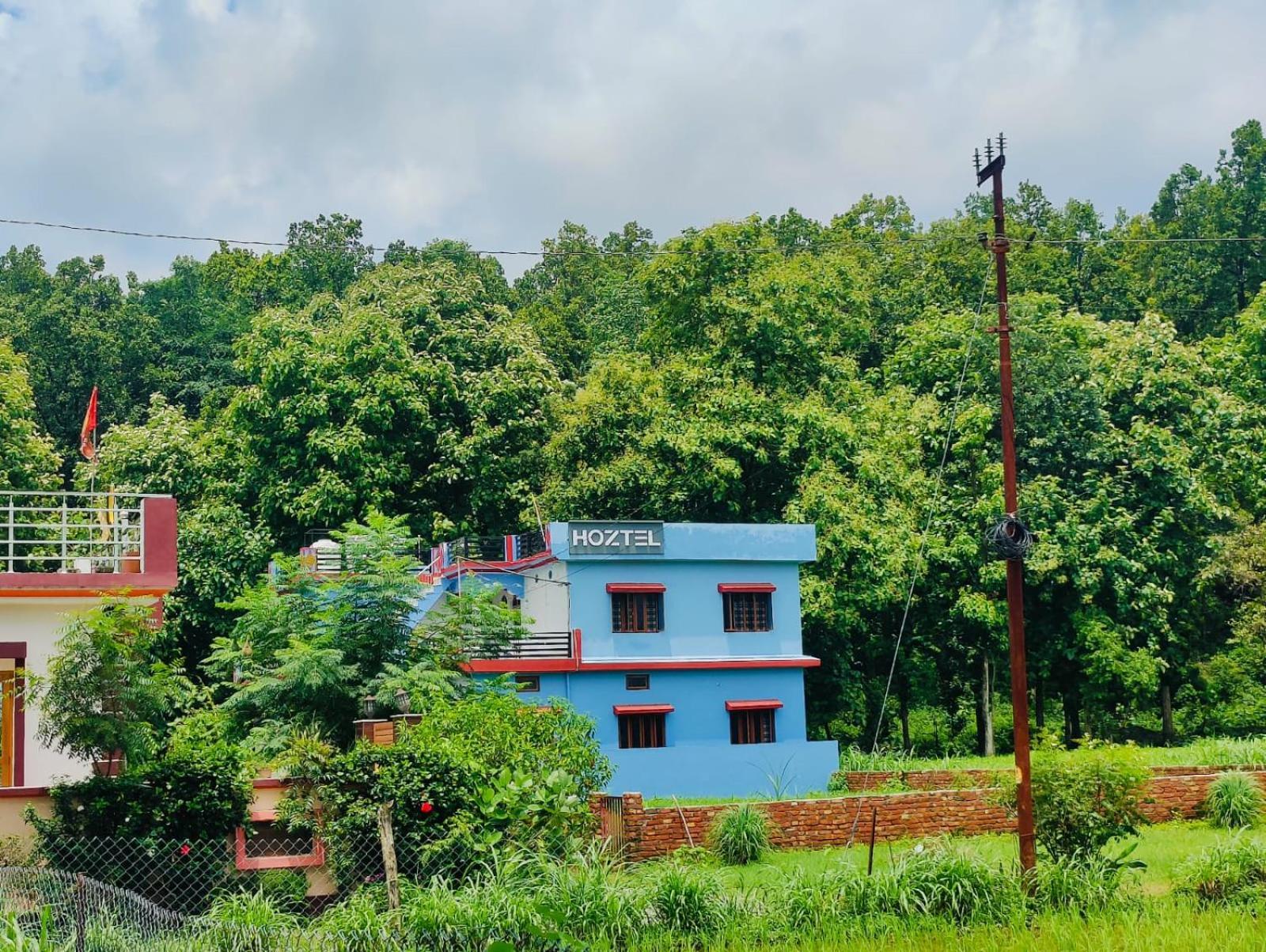 Hoztel Jollygrrant Doon Hostel Rāni Pokhri Exterior foto